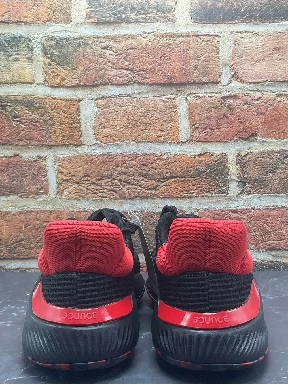 NWT adidas Pro Bounce 2019 Low Louisville Cardinals Size 9